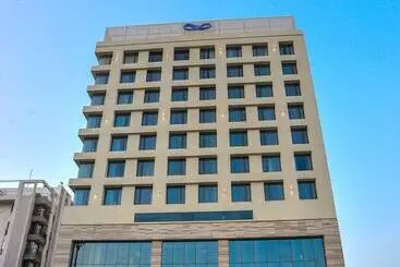 Hotel Efcee Sarovar Premiere Bhavnagar