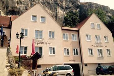 Bed and Breakfast Gasthaus Felsenwastl