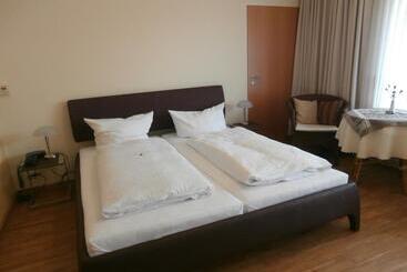 فندق Hasselbarth