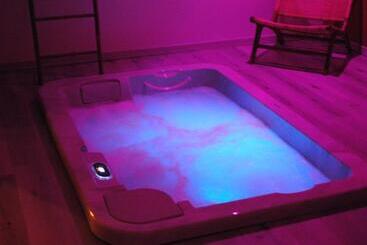 Bed & Breakfast Chambres D Hôtes & Spa Le Relais De La Cavayere