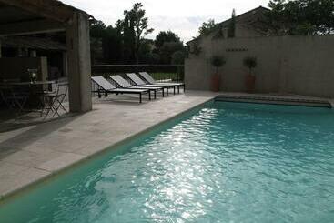 Bed & Breakfast Le Mas De L Olivier