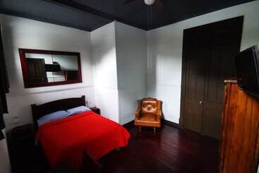 Общежитие Casa Aldea Hotel Bed & Breakfast