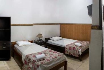 هتل Hospedaje Florentina