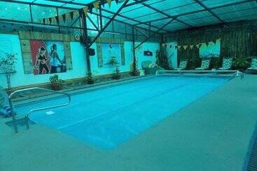 مبيت وإفطار & Spa Old House