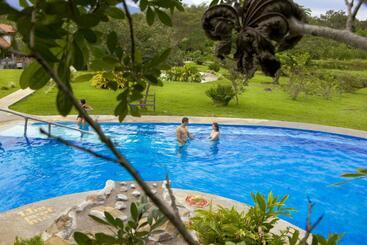 Colinas Del Miravalles Hotel & Hot Springs