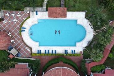 هتل Martino Spa And Resort