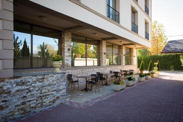 בית מלון כפרי Aviator Boutique