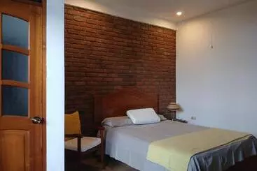 Auberge Alojamiento Familiar Custodia
