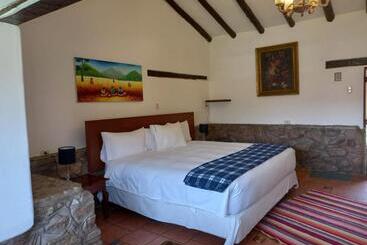 호텔 Lizzy Wasi Urubamba