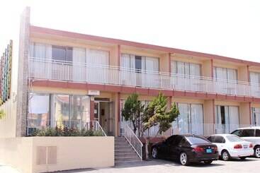 فندق Pasadena Rose Inn