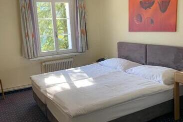 فندق Restaurant Eierhals Am ägerisee