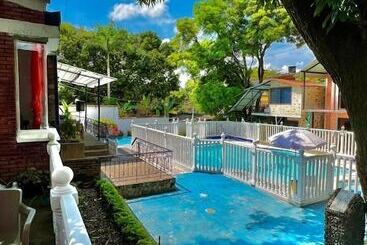 בית מלון כפרי La Gran Mansion De La Negra