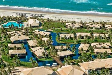 Dom Pedro Laguna Beach Resort & Golf