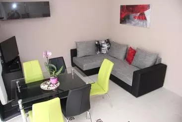 Apartamentos turísticos Dorina Wellness Apartman