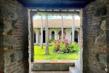 فندق Boutique Posada Las Trampas