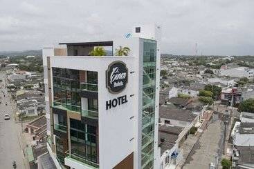 בית מלון כפרי Cinco Monteria