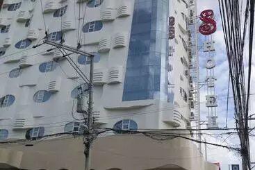S Hotel & Residences