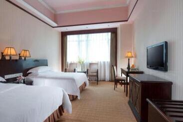 Vienna International Hotel Shenzhen North Station Branch