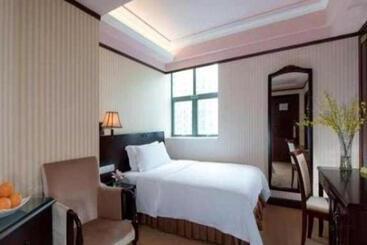 Vienna International Hotel Shenzhen North Station Branch