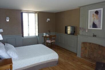 تختخواب و صبحانه Gentilhommière De La Grande Toutenais