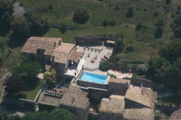 ベッドアンドブレックファースト Le Clos Des Amandiers