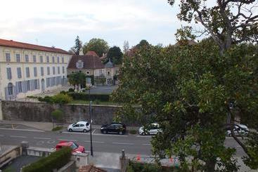 Bed and Breakfast Le Trianon De Salies