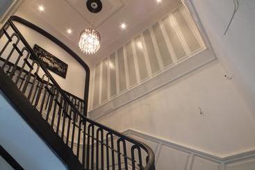 Bed and Breakfast Le Trianon De Salies