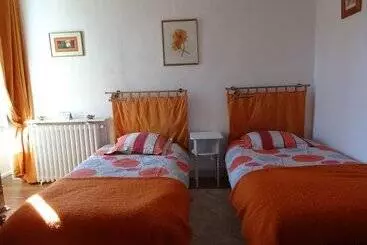 Bed and Breakfast Logis Des Douves