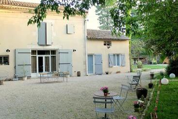 住宿加早餐  Mas De La Douceur