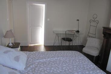 민박 Suite Sainte Anne