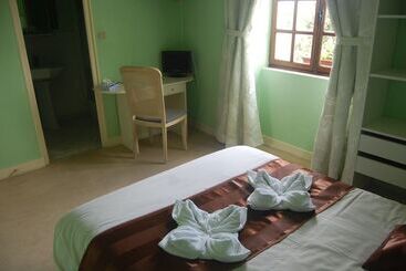 فندق Maison D Hôtes Du Prieuré