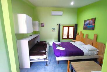 Bed and Breakfast La Maison De Tari