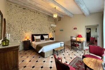 مبيت وإفطار Le Mas Carré