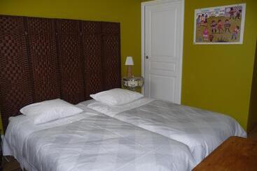 住宿加早餐  Au Troubadour