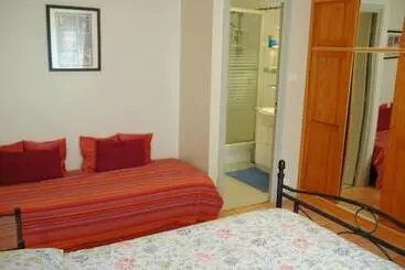 ベッドアンドブレックファースト Chambre D Hôtes Mont D Hermine