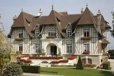 ベッドアンドブレックファースト Manoir De Benerville Et Spa