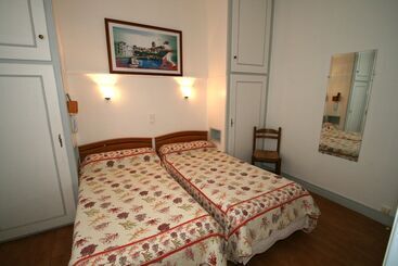 هتل Hôtel Le Magenta