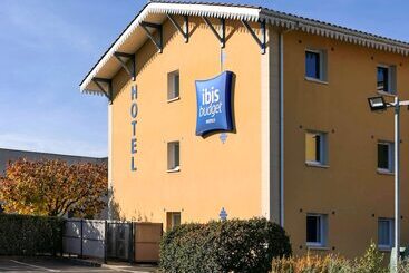 Отель Ibis Budget Perigueux Boulazac