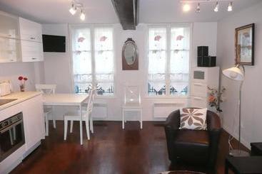 Hotel Les Logis D' Agnès