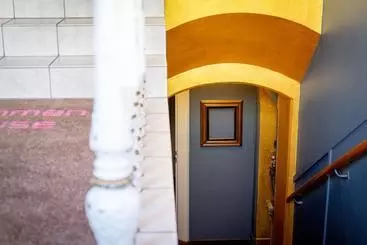هاستل Das Mietwerk - Bed & Breakfast