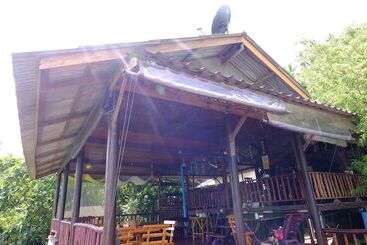 Resort Mai Pen Rai Bungalows