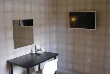 Riggend Farm Bed And Breakfast