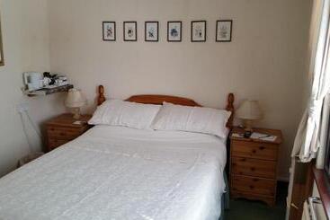 ベッドアンドブレックファースト Kingfisher Cottage
