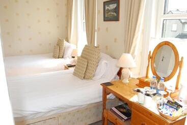 Bed and Breakfast Beckside Guest House Keswick