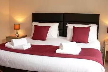 Bed and Breakfast The Home Arms Guesthouse