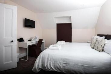 Bridge Hotel Brandon