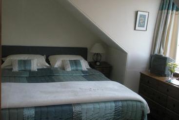 مبيت وإفطار Firhill