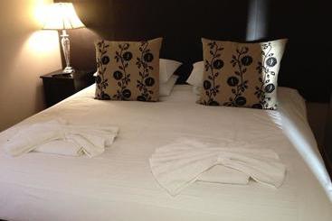 Hotel Auld Mill House