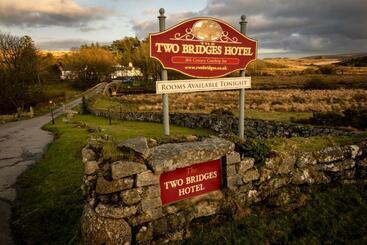 Hotel Two Bridges
