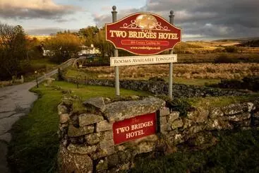 Hotel Two Bridges
